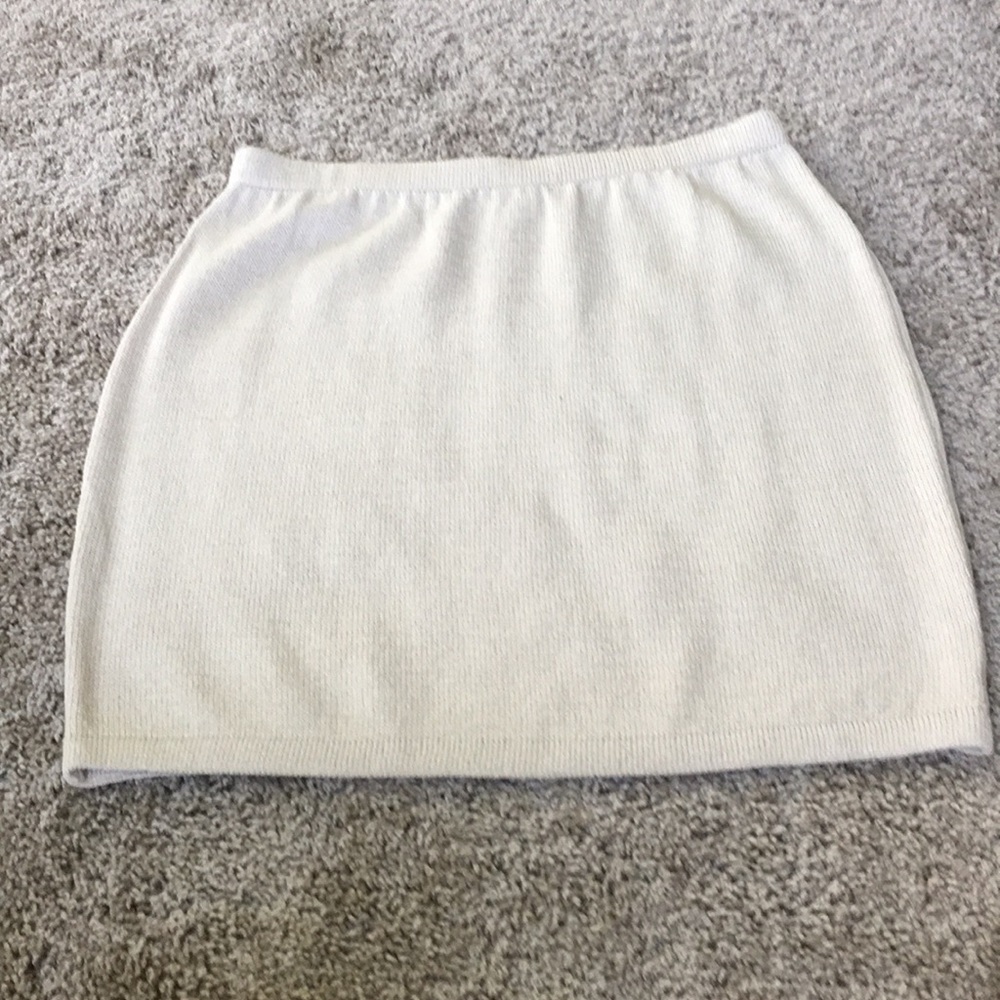 St. John knit skirt